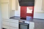 Helle Wohnung im Hochparterre eines neu renovierten 2-Parteien-Miethauses, mit Terrasse, Garten,etc!