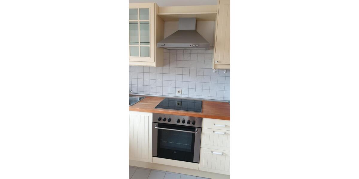 Etagenwohnung Landshut - 2.5 Zimmer, 60 m&sup2;, 612&euro; | Angebot:26606051