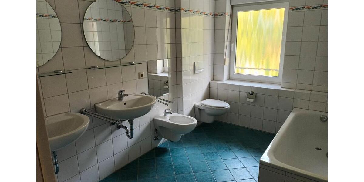 Reihenhaus Kaufbeuren - 5 Zimmer, 130 m&sup2;, 1.500&euro; | Angebot:26689527