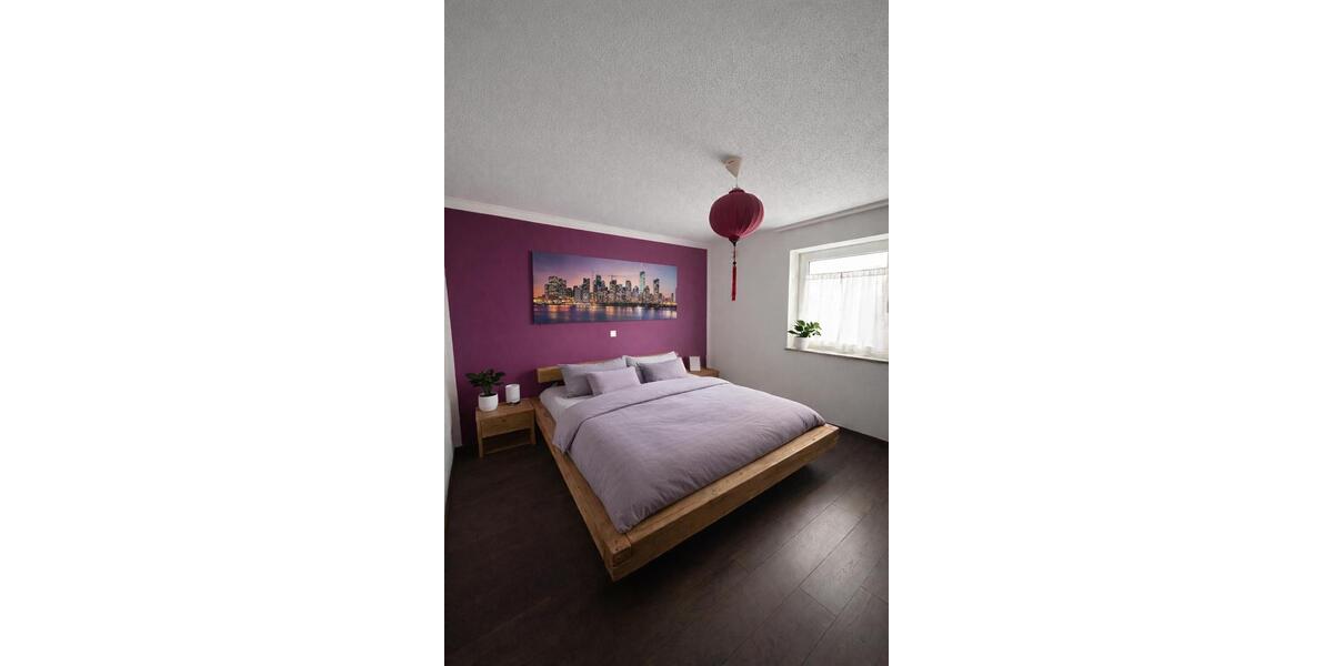Etagenwohnung Oberhausen - 3 Zimmer, 90 m&sup2;, 1.210&euro; | Angebot:25173825