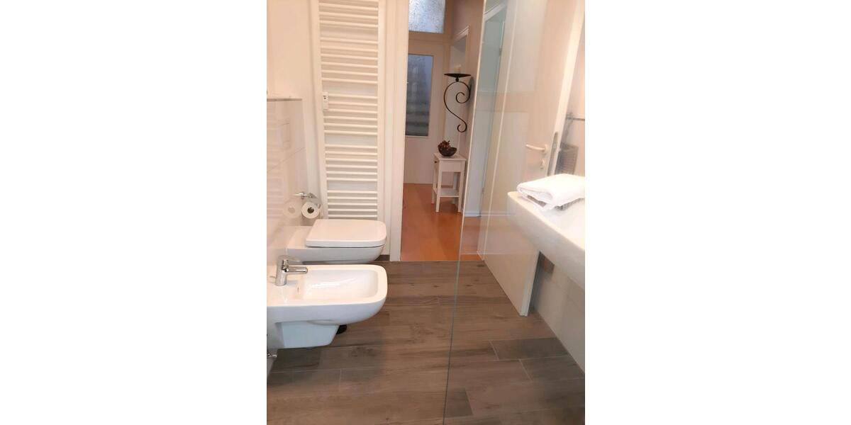 Wohnen auf Zeit Paderborn Univiertel - 2 Zimmer, 60 m&sup2;, 1.280&euro; | Angebot:25162280