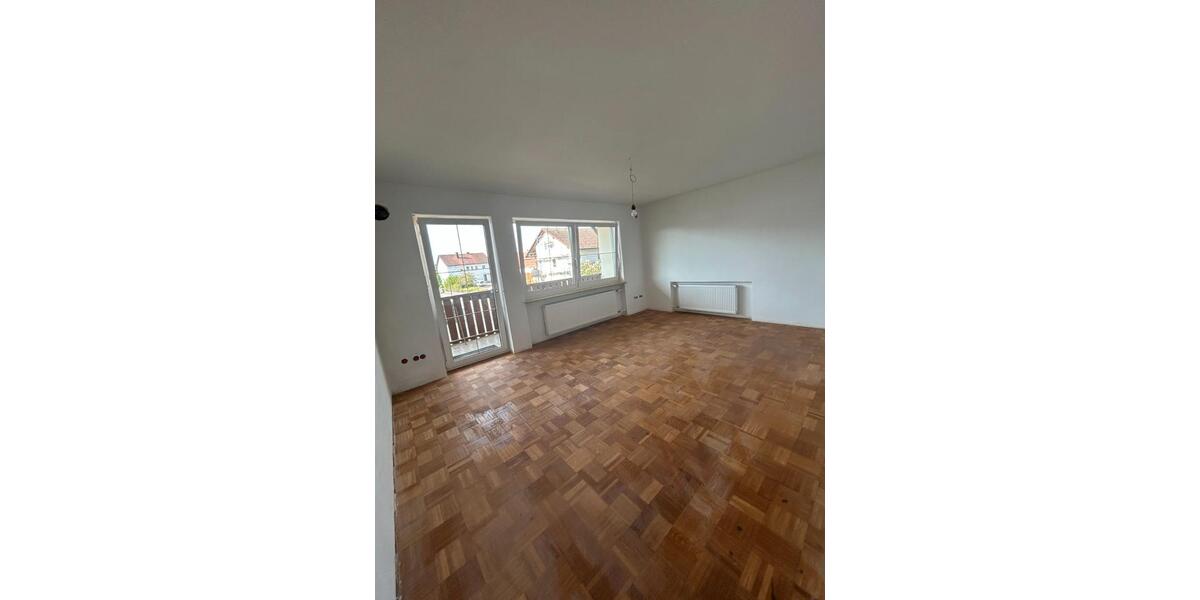 Etagenwohnung Vohburg an der Donau - 3 Zimmer, 85 m&sup2;, 1.000&euro; | Angebot:26453882