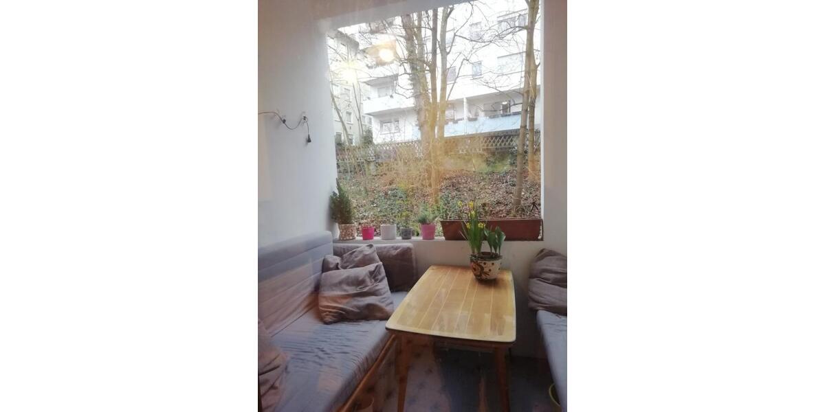 Etagenwohnung Stuttgart Stuttgart-West - 3 Zimmer, 73 m&sup2;, 600&euro; | Angebot:26187353