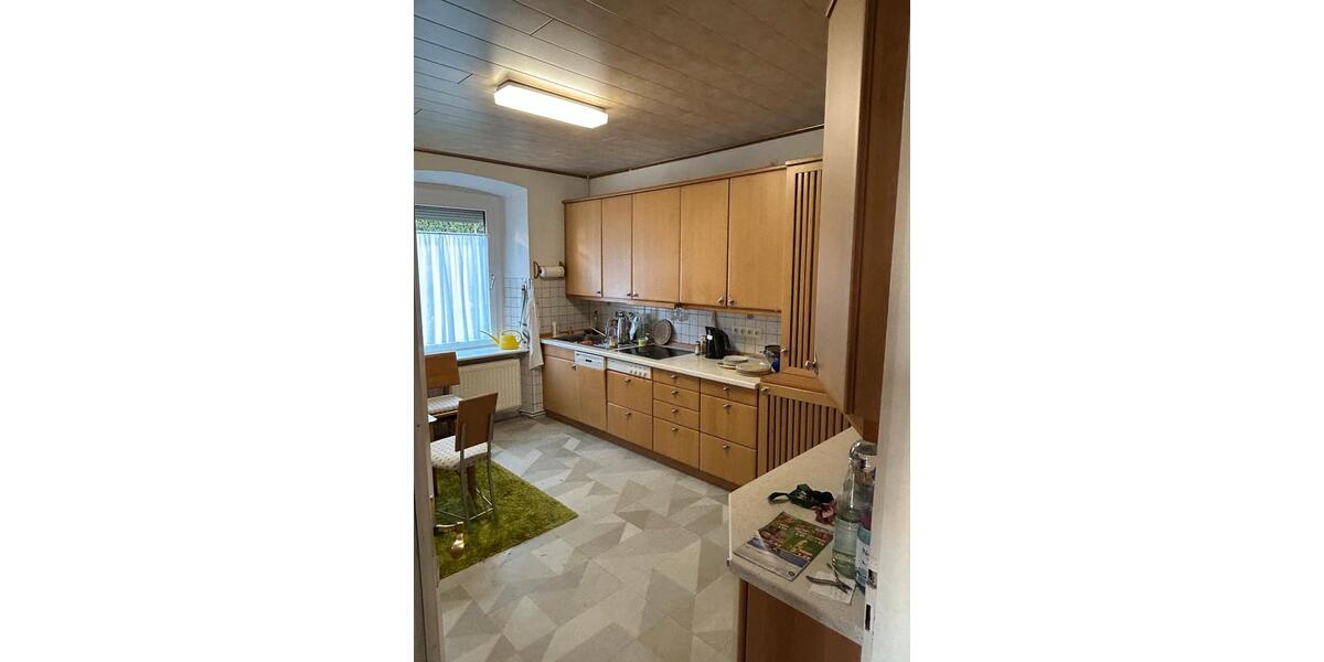 Erdgeschoßwohnung Rottweil - 5 Zimmer, 117 m&sup2;, 1.050&euro; | Angebot:25963143