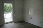Schöner Wohnen: Frisch renovierte, geräumige 2-Zimmer-Wohnung mit großer Wohnküche!