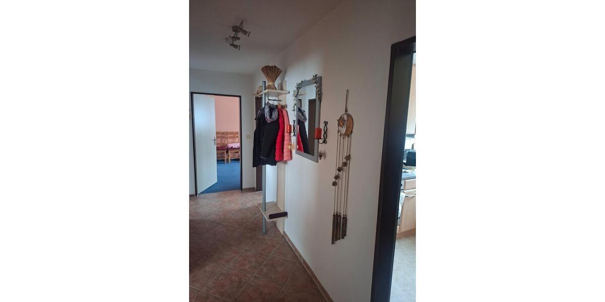 Etagenwohnung Roth - 3 Zimmer, 70 m&sup2;, 850&euro; | Angebot:26253668