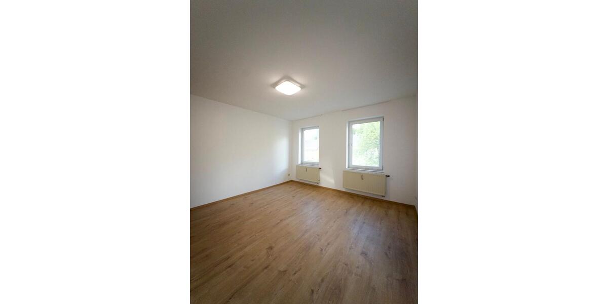Etagenwohnung Schneeberg - 3 Zimmer, 80 m&sup2;, 500&euro; | Angebot:26646093