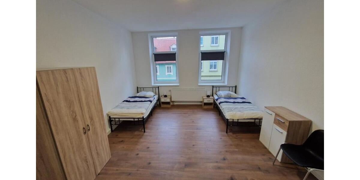 Wohnen auf Zeit Meerane - 2 Zimmer, 55 m&sup2;, 18&euro; | Angebot:13920386