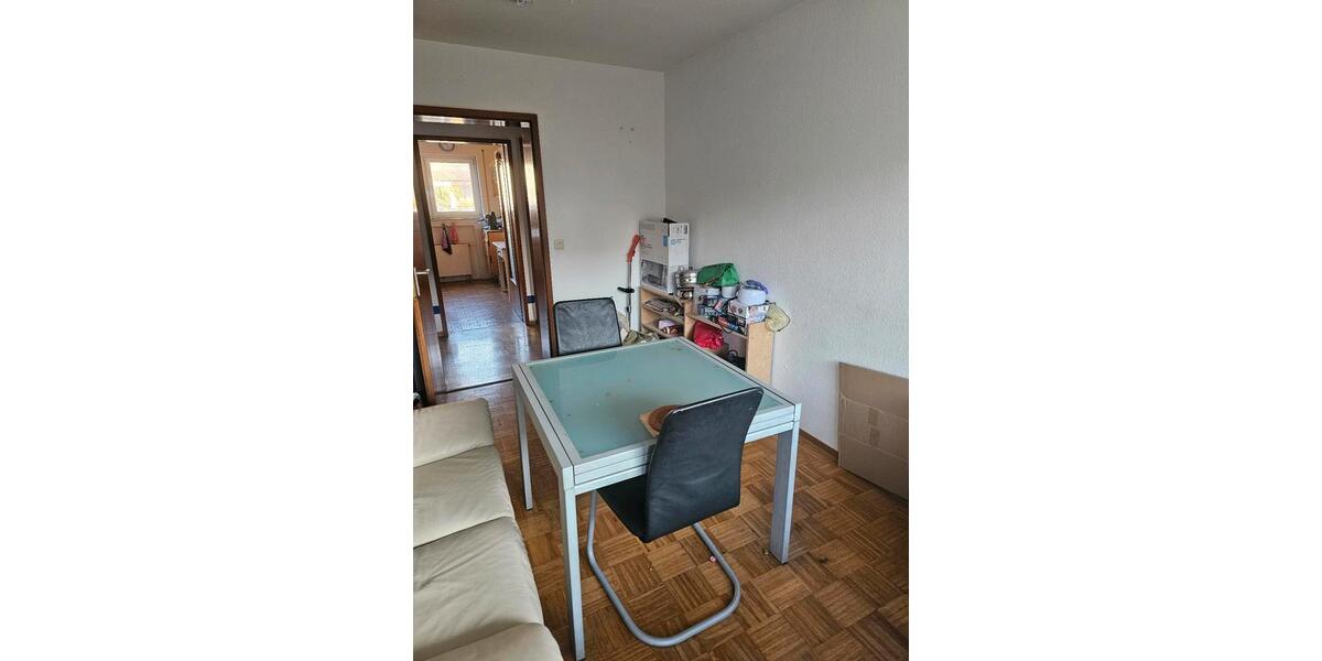 Wohnen auf Zeit Tübingen - 32 Zimmer, 100 m&sup2;, 570&euro; | Angebot:24599217