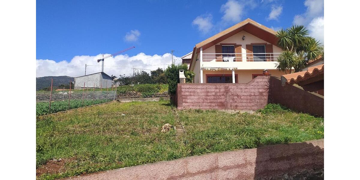 Etagenwohnung Trier Kürenz - 5 Zimmer, 100 m&sup2;, 1.200&euro; | Angebot:24438271