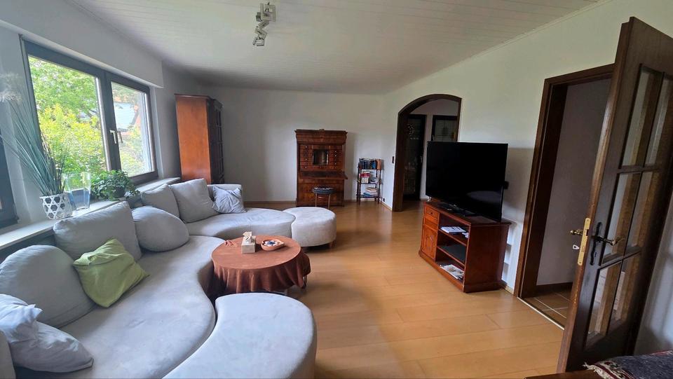 Mehrfamilienhaus, Wohnhaus Breuberg - 7 Zimmer, 198 m&sup2;, 2.500&euro; | Angebot:26693524