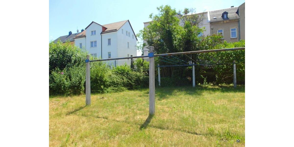 Dachgeschoßwohnung Limbach-Oberfrohna Oberfrohna - 3 Zimmer, 72 m&sup2;, 360&euro; | Angebot:25902838
