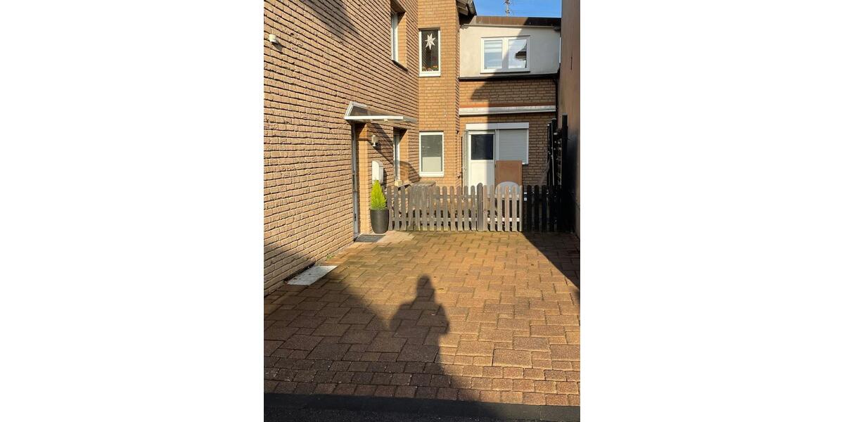 Gewerbeobjekt Bornheim - 650&euro; | Angebot:24864165