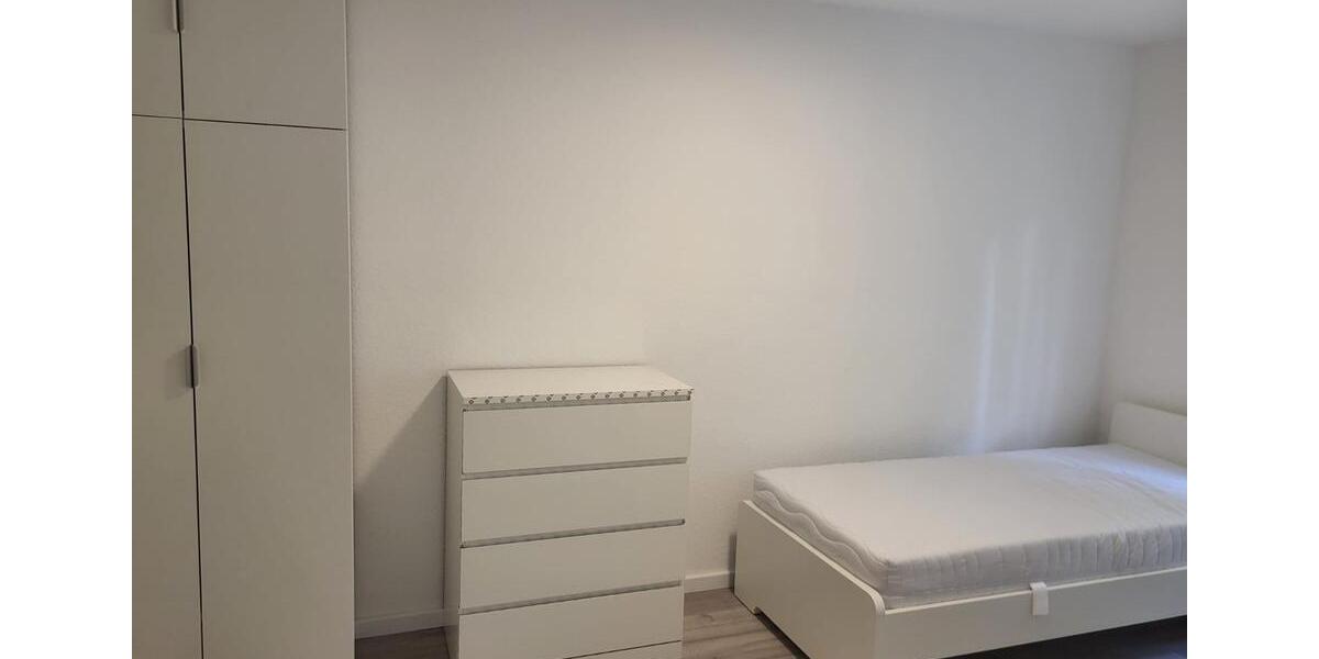 Wohnen auf Zeit Karlsruhe Hagsfeld - 1 Zimmer, 9 m&sup2;, 400&euro; | Angebot:25120868