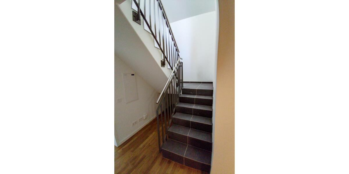Maisonettenwohnung Fürth Südstadt - 3 Zimmer, 117 m&sup2;, 1.430&euro; | Angebot:26660352