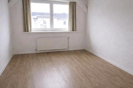 Wohnen auf Zeit Neubrandenburg - 1 Zimmer, 22 m&sup2;, 300&euro; | Angebot:25789684