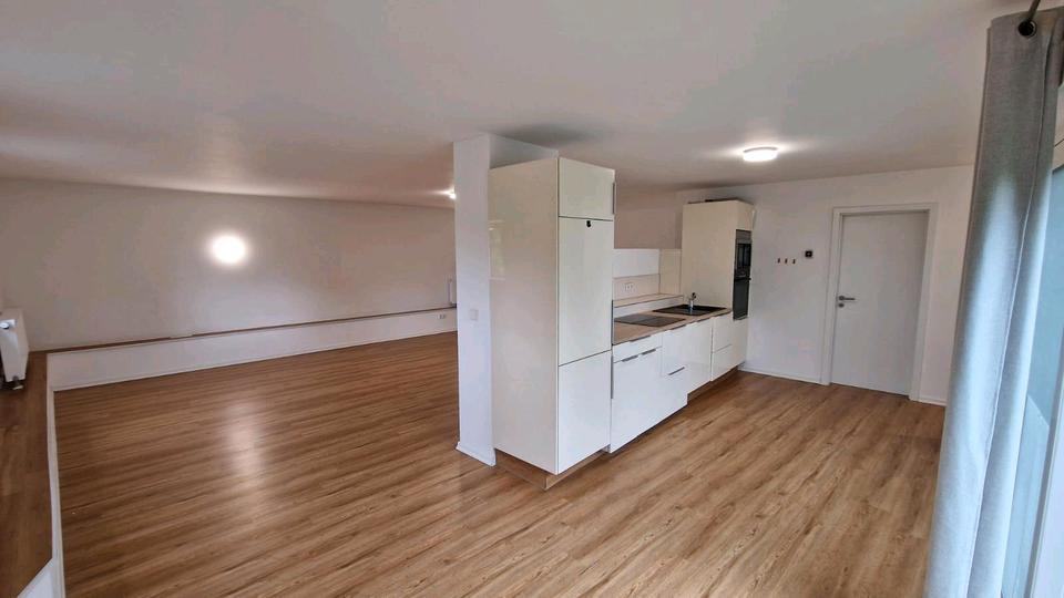 Erdgeschoßwohnung Siegen - 1 Zimmer, 80 m&sup2;, 800&euro; | Angebot:26137566