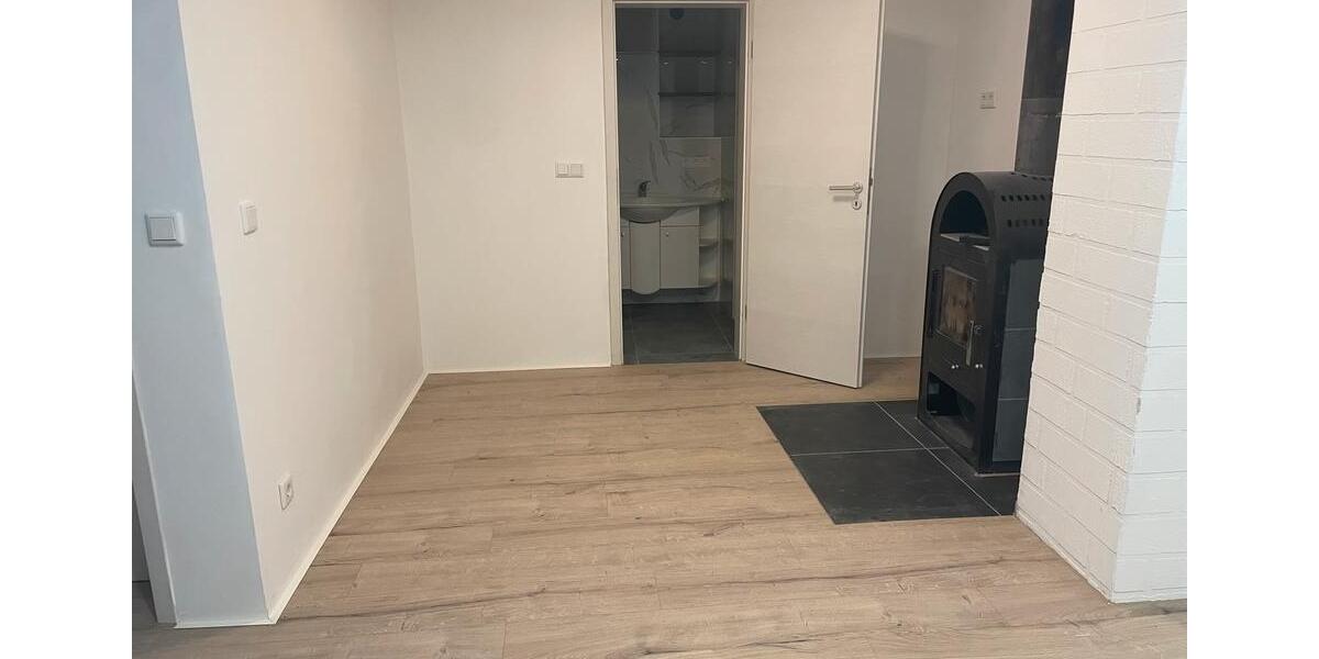 Etagenwohnung Neuhaus an der Pegnitz - 2 Zimmer, 85 m&sup2;, 750&euro; | Angebot:24838648