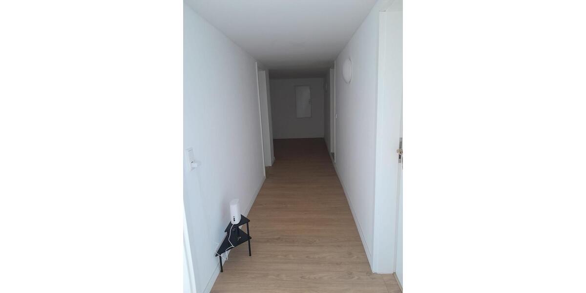 Etagenwohnung Warburg - 3.5 Zimmer, 113 m&sup2;, 1.000&euro; | Angebot:26689307