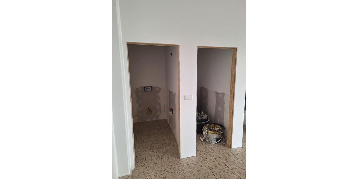 Gewerbeobjekt Eningen unter Achalm - 1.200&euro; | Angebot:25924948