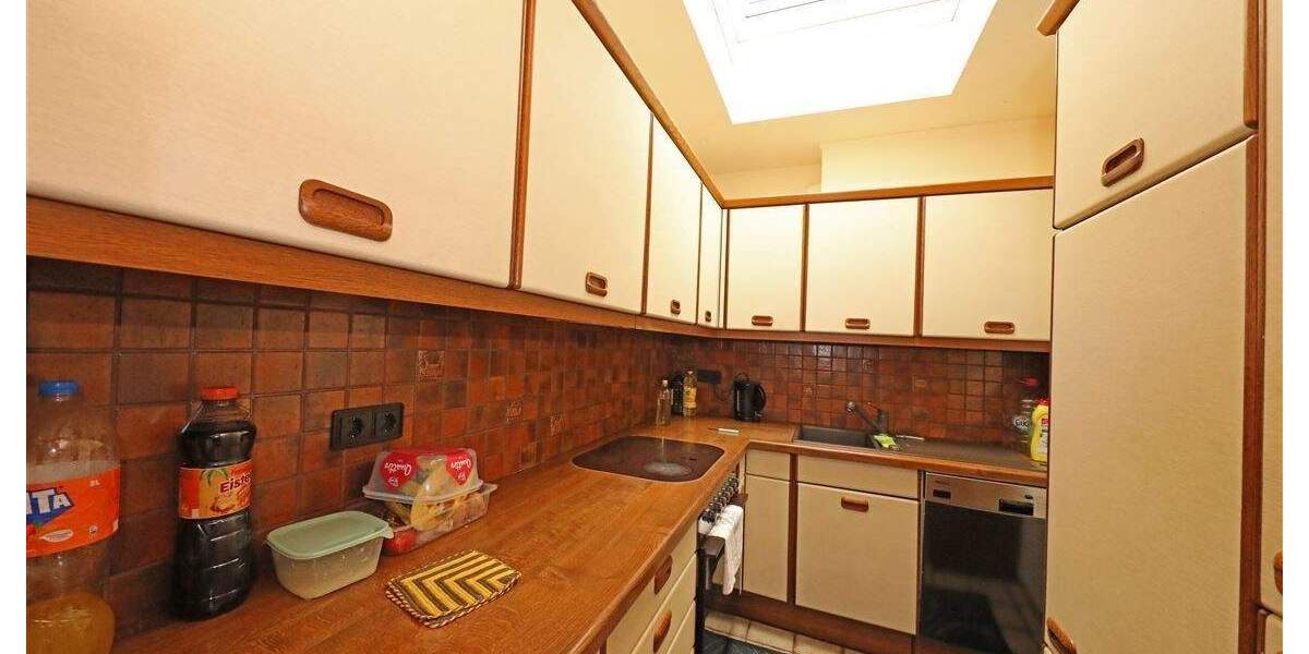 Etagenwohnung Düsseldorf Volmerswerth - 2 Zimmer, 66 m&sup2;, 770&euro; | Angebot:25695112