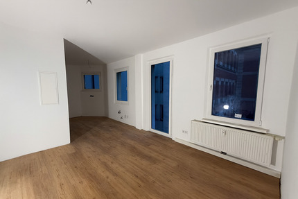 Zentral wohnen: frisch modernisierte 2-Zimmer-Wohnung mit Einbauküch 2 zimmer