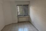 Erdgeschoßwohnung Essen Stadtbezirk III - 4 Zimmer, 84 m&sup2;, 1.200&euro; | Angebot:26072240