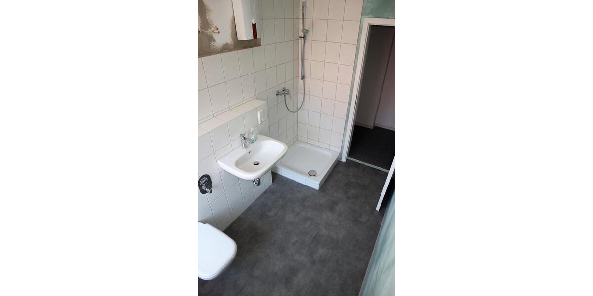 Etagenwohnung Bad Sobernheim - 8 Zimmer, 223 m&sup2;, 2.000&euro; | Angebot:26019674