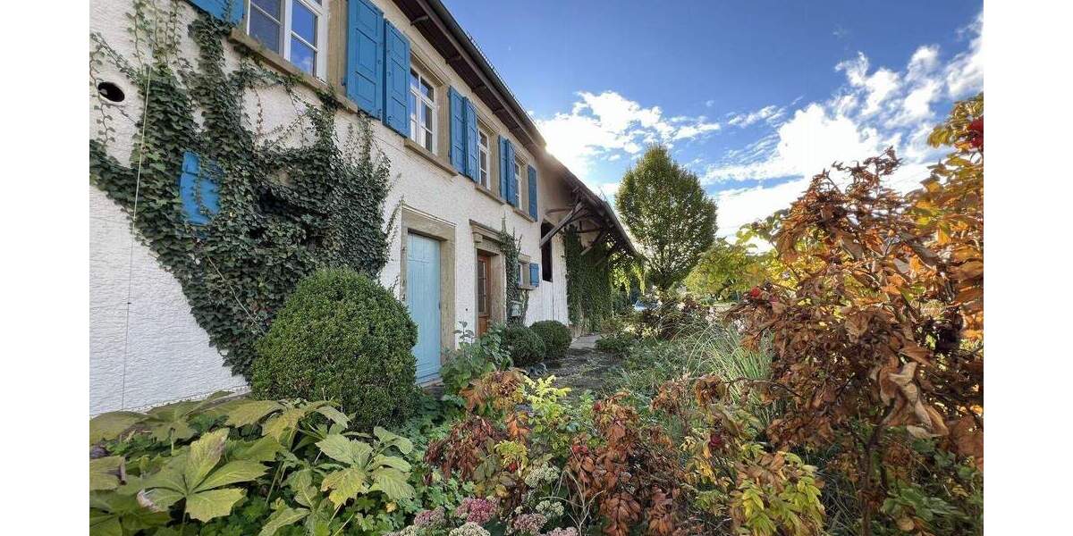 Bauernhaus, Landhaus Rottenburg am Neckar Wendelsheim - 4 Zimmer, 173 m&sup2;, 1.980&euro; | Angebot:25278455