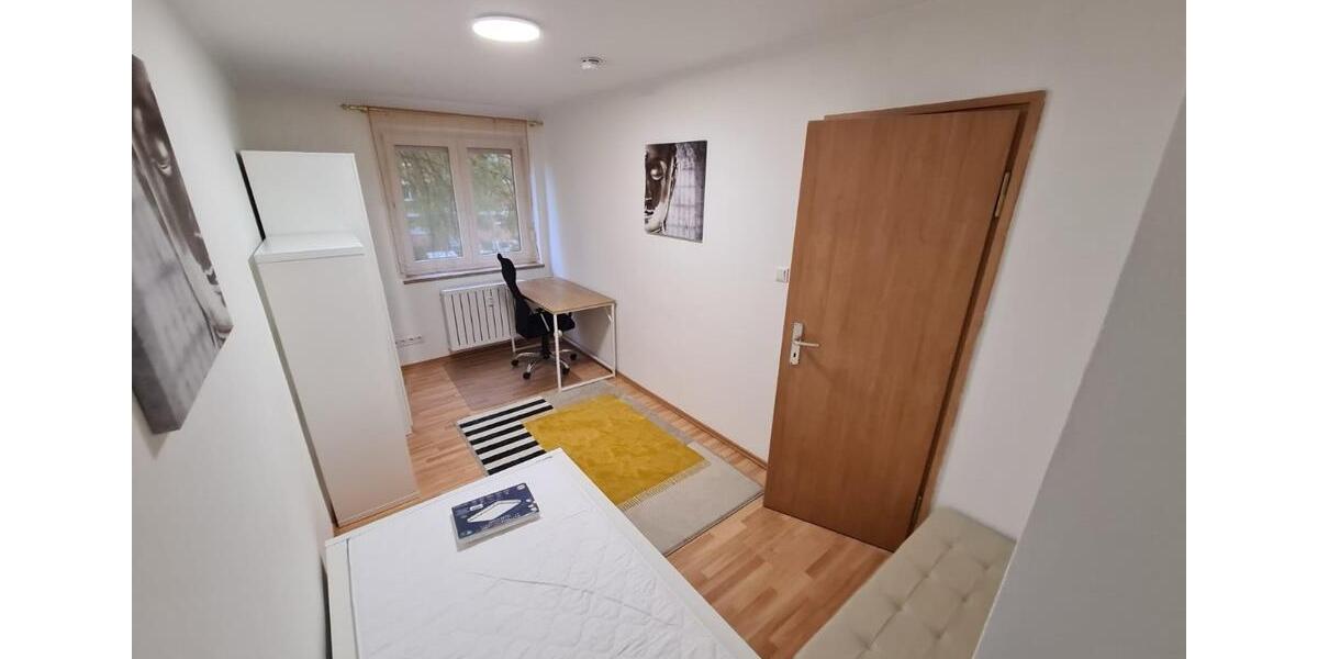 Etagenwohnung Fürth Eigenes Heim - 11 Zimmer, 11 m&sup2;, 480&euro; | Angebot:26319477