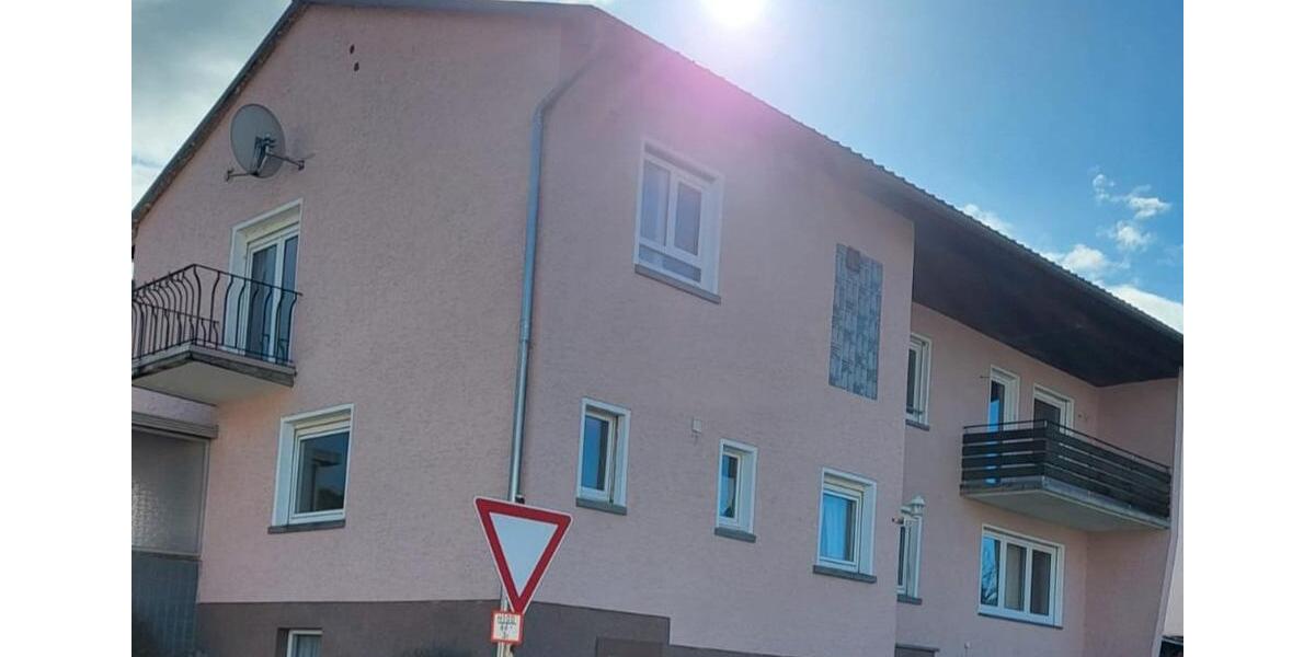 Einfamilienhaus Gemünden (Felda) - 9 Zimmer, 190 m&sup2;, 1.400&euro; | Angebot:26604949