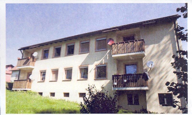 Etagenwohnung Tiefenbach - 3 Zimmer, 70 m&sup2;, 400&euro; | Angebot:26032278