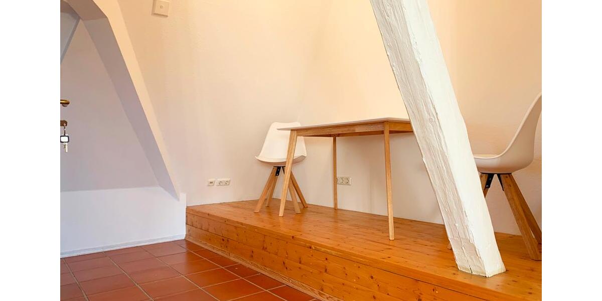 Dachgeschoßwohnung Halle (Saale) - 3 Zimmer, 75 m&sup2;, 1.290&euro; | Angebot:26008357