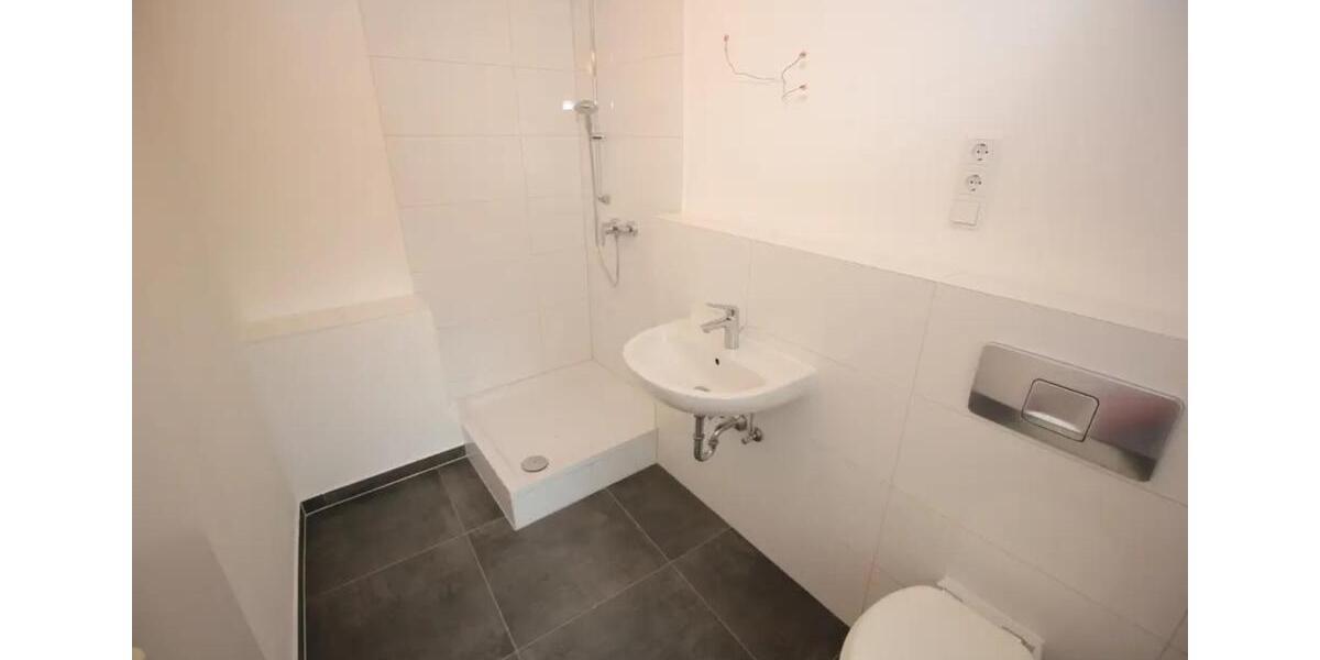 Einfamilienhaus Friedberg (Hessen) - 6 Zimmer, 130 m&sup2;, 1.800&euro; | Angebot:25083047