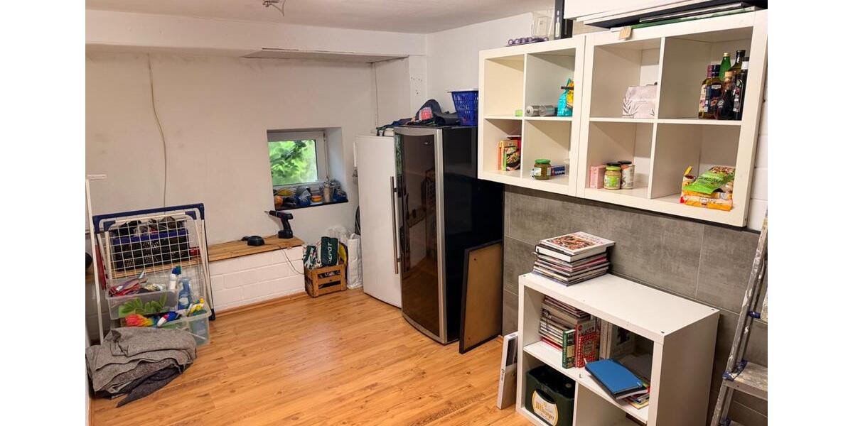 Erdgeschoßwohnung Gerolstein - 4 Zimmer, 120 m&sup2;, 900&euro; | Angebot:26618741