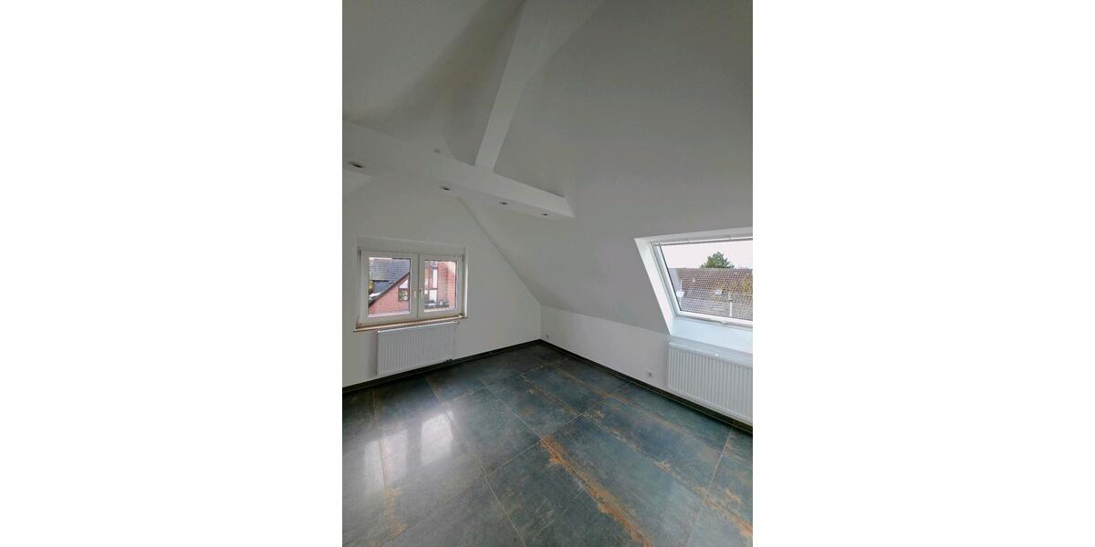 Hochwertige Dachgeschosswohnung in Kaarst Erstbezug 1 zimmer