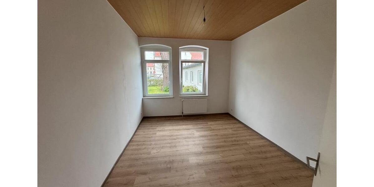 Erdgeschoßwohnung Preußisch Oldendorf - 1 Zimmer, 75 m&sup2;, 880&euro; | Angebot:26143092