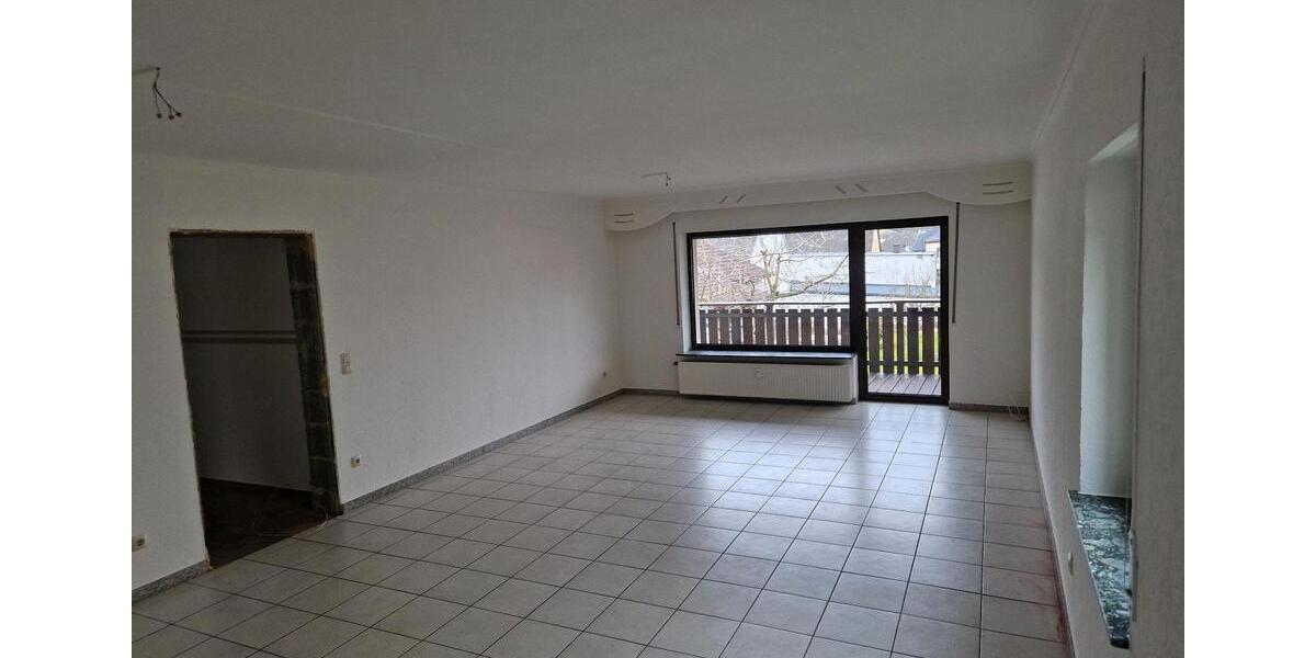 Erdgeschoßwohnung Blankenrath - 2 Zimmer, 125 m&sup2;, 950&euro; | Angebot:24940387