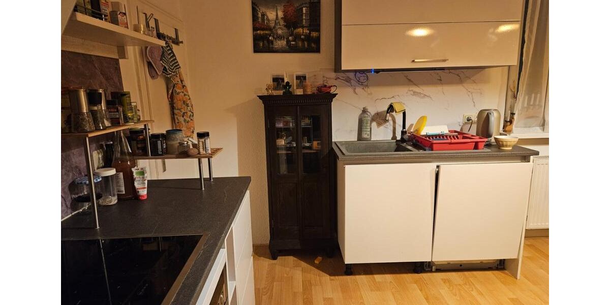 Hochparterre Bad Hersfeld - 4 Zimmer, 110 m&sup2;, 950&euro; | Angebot:24785759