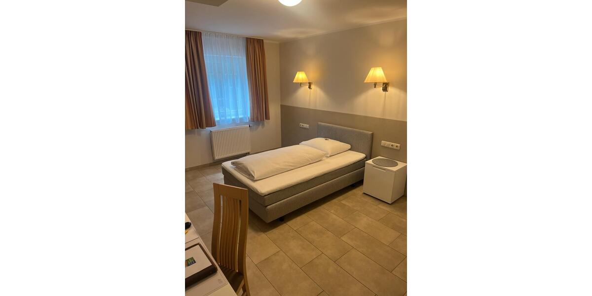 Wohnen auf Zeit Allershausen - 1 Zimmer, 16 m&sup2;, 550&euro; | Angebot:25870471