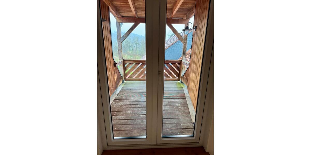 Dachgeschoßwohnung Einbeck - 2 Zimmer, 65 m&sup2;, 450&euro; | Angebot:26007343