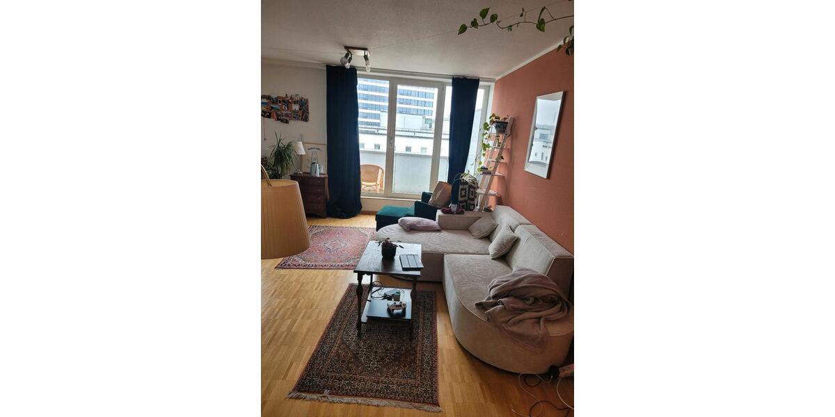 Wohnen auf Zeit Bielefeld Mitte - 1 Zimmer, 49 m&sup2;, 600&euro; | Angebot:25982236