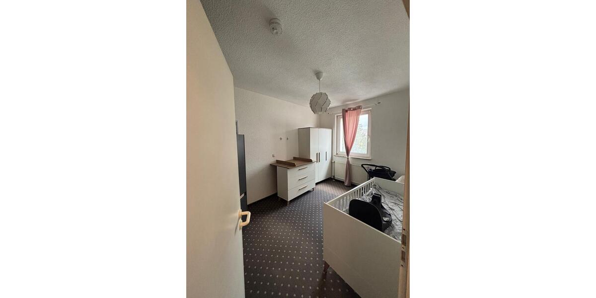Etagenwohnung Ebersdorf bei Coburg - 3 Zimmer, 70 m&sup2;, 550&euro; | Angebot:26476763