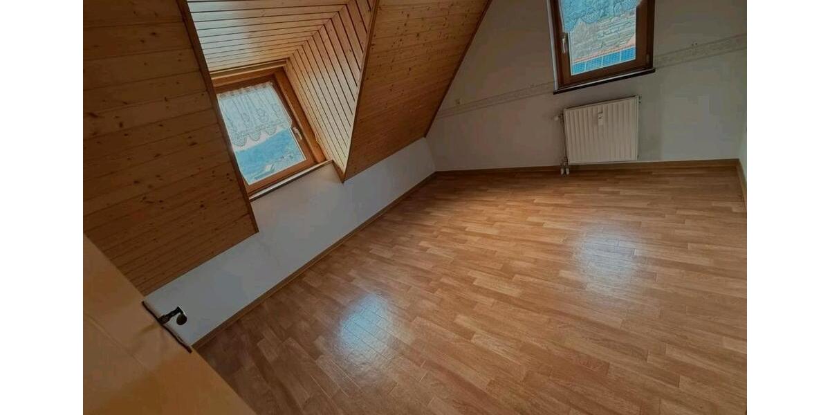 Maisonettenwohnung Schotten - 4 Zimmer, 120 m&sup2;, 1.100&euro; | Angebot:26644177