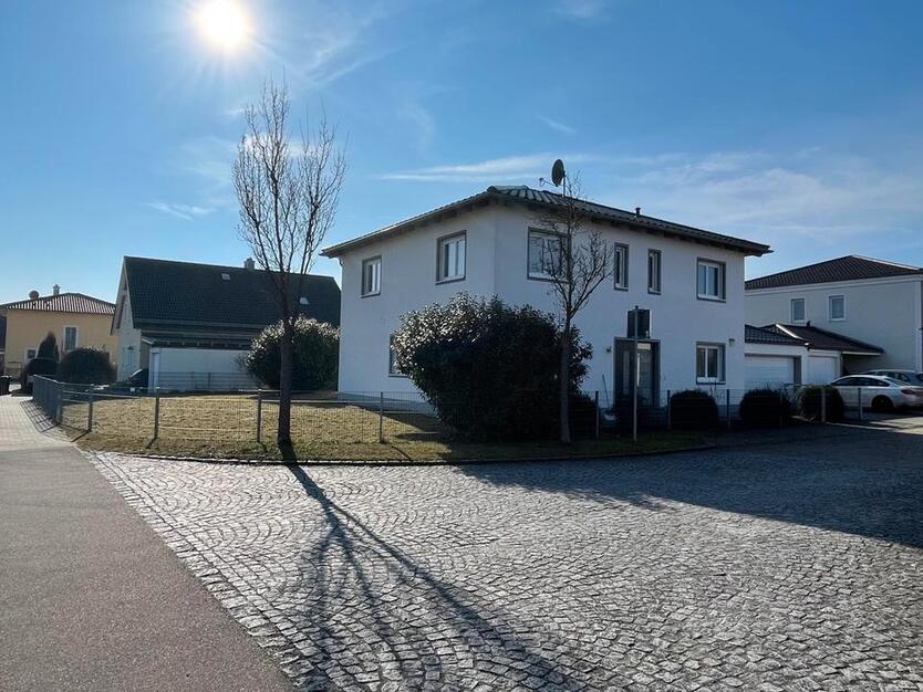 Neuwertiges Einfamilienhaus zu vermieten