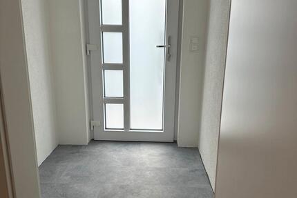 Wohnung - Erstbezug! Moderne 2-Zimmer-Einliegerwohnung zimmer