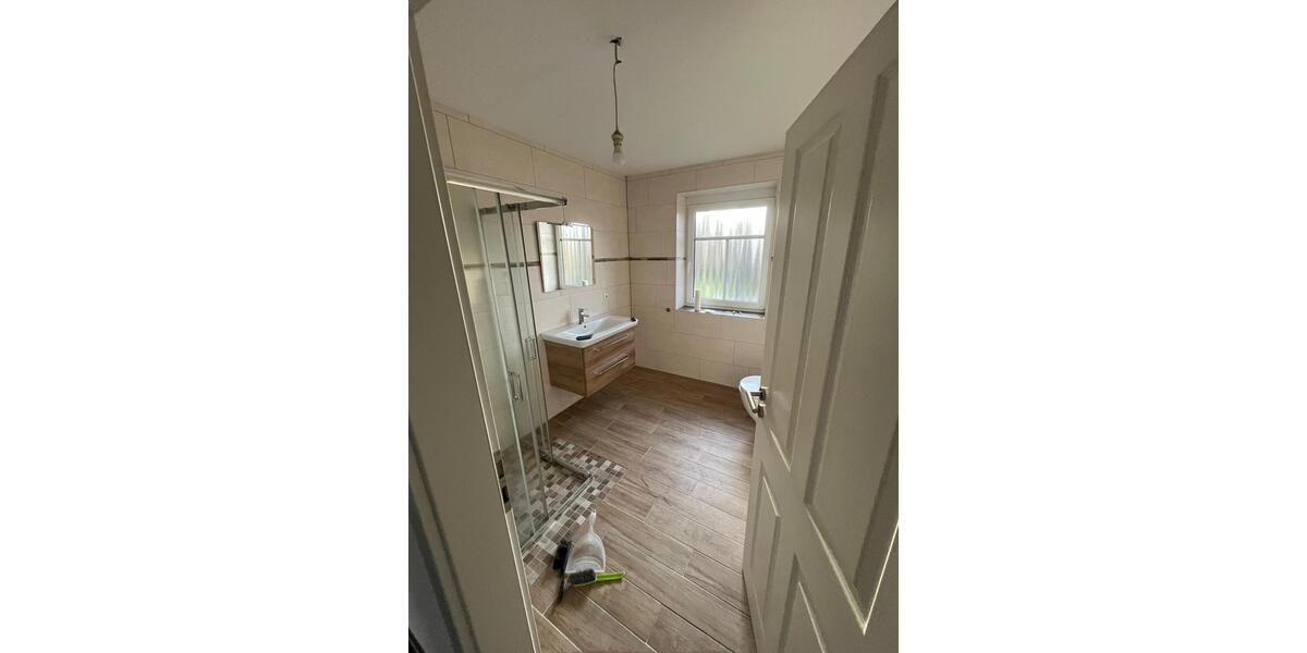 Erdgeschoßwohnung Groß Rheide - 3 Zimmer, 80 m&sup2;, 1.100&euro; | Angebot:24474198