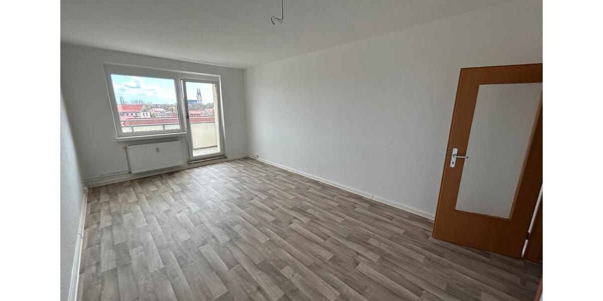 Dachgeschoßwohnung Halberstadt - 3 Zimmer, 70 m&sup2;, 422&euro; | Angebot:26659430