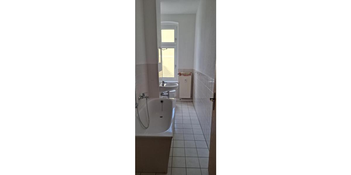 Etagenwohnung Eberswalde - 3 Zimmer, 73 m&sup2;, 876&euro; | Angebot:26252015