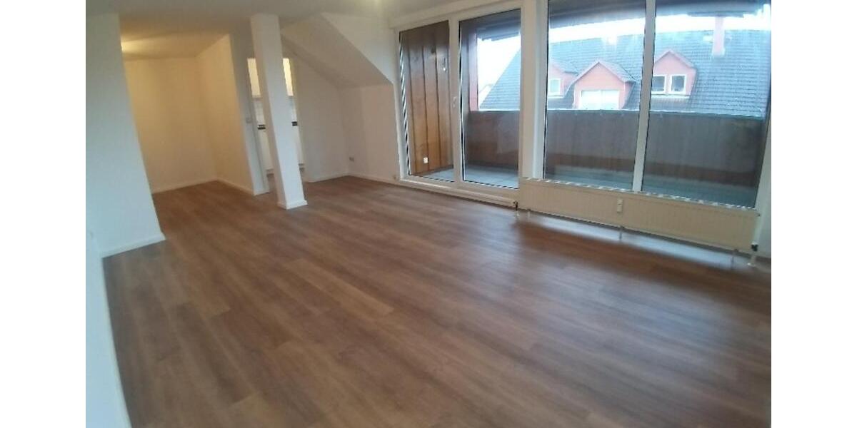 Dachgeschoßwohnung Aerzen - 2 Zimmer, 63 m&sup2;, 530&euro; | Angebot:25869769